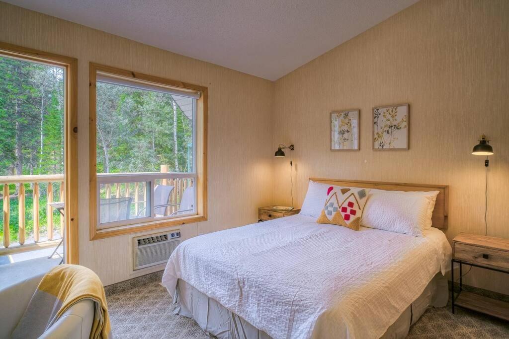 5 Mins To Banff - Cozy Townhome 2Br&2Bath - Banff Pass Included Канмор Экстерьер фото