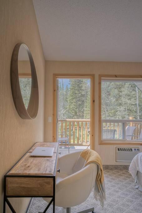5 Mins To Banff - Cozy Townhome 2Br&2Bath - Banff Pass Included Канмор Экстерьер фото